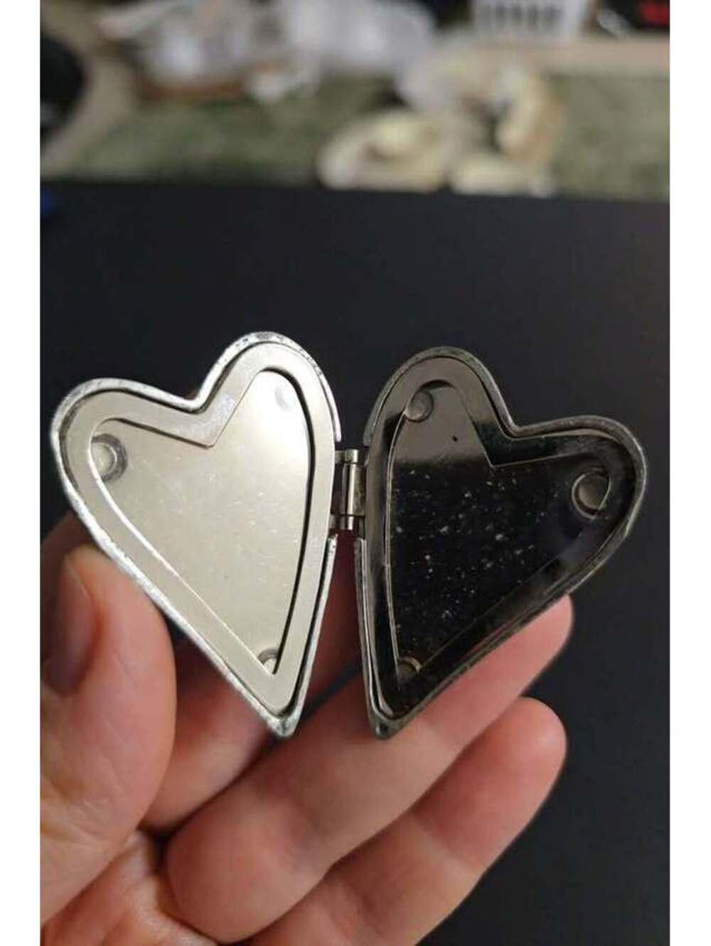 Vintage Heart Shaped Metal Trinket Box by MMK LLC – Silver Tone